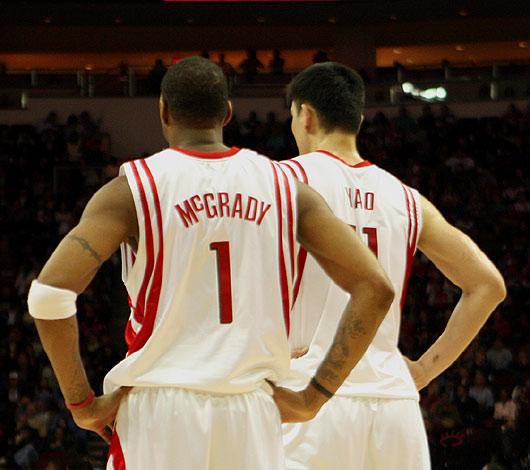 佩杜拉：那不勒斯持续追逐梅努；洛伦佐-卢卡换奇克传闻不实（佩杜拉：那不勒斯继续追梅努，洛伦佐-卢卡与奇克互换纯属谣传）