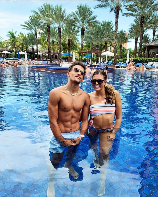 邮报：消息人士怀疑利物浦不再报价是怂了，并在吊着伊萨克（邮报：消息源称利物浦被疑示弱暂停报价，并继续观望伊萨克）