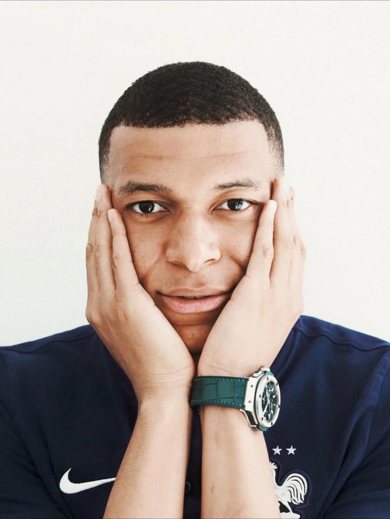 懂球帝12周年120大瞬间小组赛结果：梅西6次上榜，C罗4次武磊3次（懂球帝12周年“120大瞬间”小组赛揭晓：梅西6次入选，C罗4次、武磊3次）