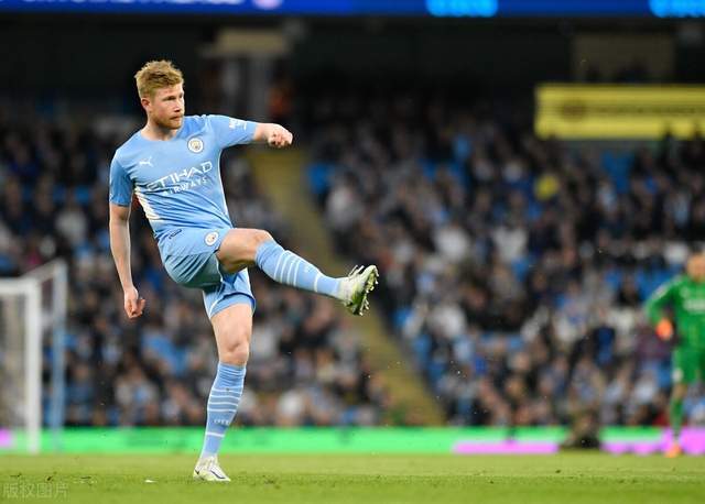 一日红魔终身红魔，曼联给德赫亚送上生日祝福，本人回复❤️（红魔情不改！曼联为德赫亚送上生日祝福，德赫亚以爱心回应）