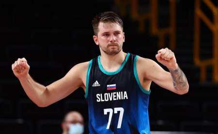 19岁212天，麦利是纽卡队史第二年轻在英超单场传射的球员（年仅19岁212天，麦利成纽卡史上英超单场传射第二年轻球员）