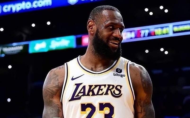 费利佩：这个赛季很遗憾在关键时候犯了错误，要好好总结（费利佩：关键时刻失误成憾，赛季需认真复盘）