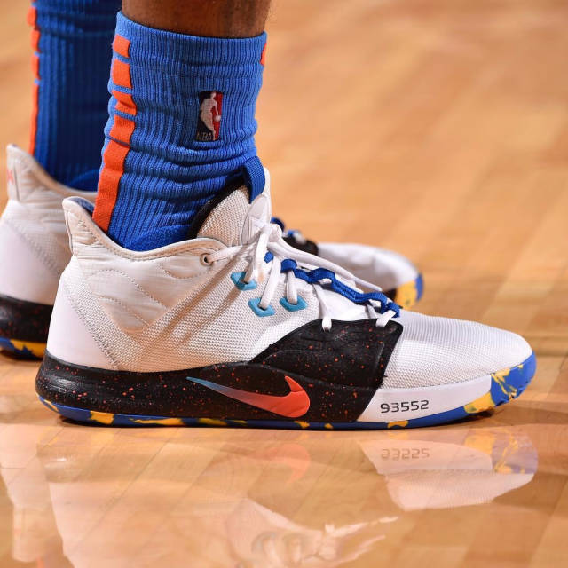 莱万：我对助攻感到高兴；球迷应该会满意我们的表现（莱万：为助攻感到欣喜，相信球迷会满意我们的发挥）