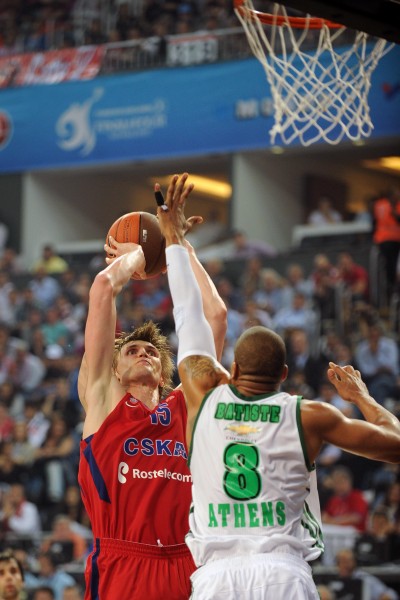 半岛晨报：李国旭中超执教表现不逊于邵佳一，甚至更胜一筹（半岛晨报：李国旭中超执教不亚于邵佳一，甚至更为出色）