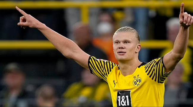 阿莫林：我不想没夺冠就离开曼联；我不怕下课我怕的是不赢球（阿莫林：夺冠前不走曼联；不惧下课，唯惧不胜）