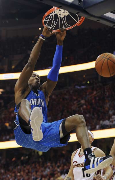 早报：暴风雨前的宁静（晨报：风暴将至前的平静）