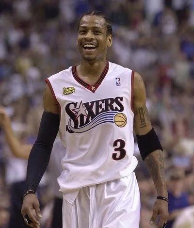 西甲：巴萨4-1大胜瓦伦西亚（西甲：巴萨4-1完胜瓦伦西亚）