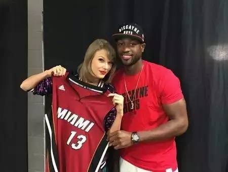 球迷最爱看的踢法回来了（最受欢迎的打法重现江湖）