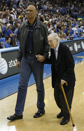 斯帕莱蒂：踢那不勒斯时我的选择出错了；热格罗瓦明天会首发（斯帕莱蒂：对那不勒斯用人判断失当；热格罗瓦明日首发）