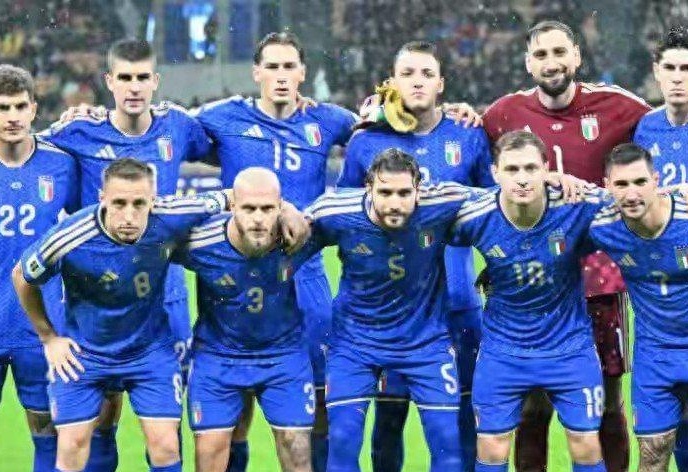 波媒：什琴斯尼在加盟巴萨前考虑参加波兰第七级别联赛（波兰媒体：什琴斯尼转投巴萨前曾考虑出战波兰第七级别联赛）